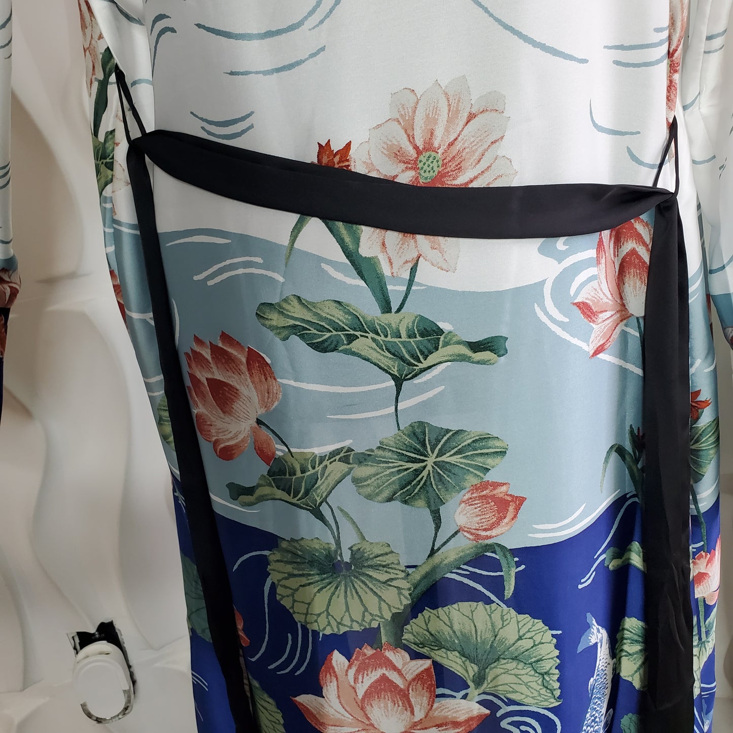 OCEAN BLUE KIMONO (NWT) MEDIUM