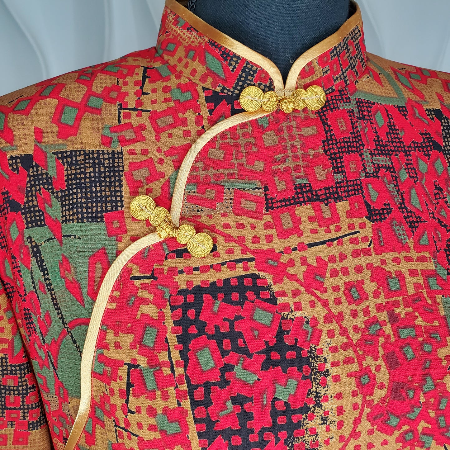 Authentic Chuan Yang Chinese Oriental Dress (SIZE: 13)