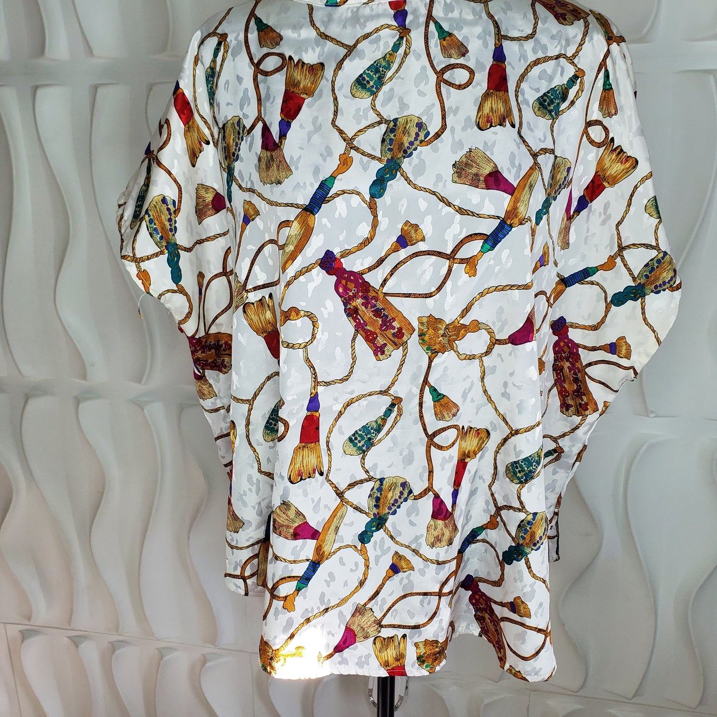 PLUS SIZE VINTAGE HOT STUFF BLOUSE