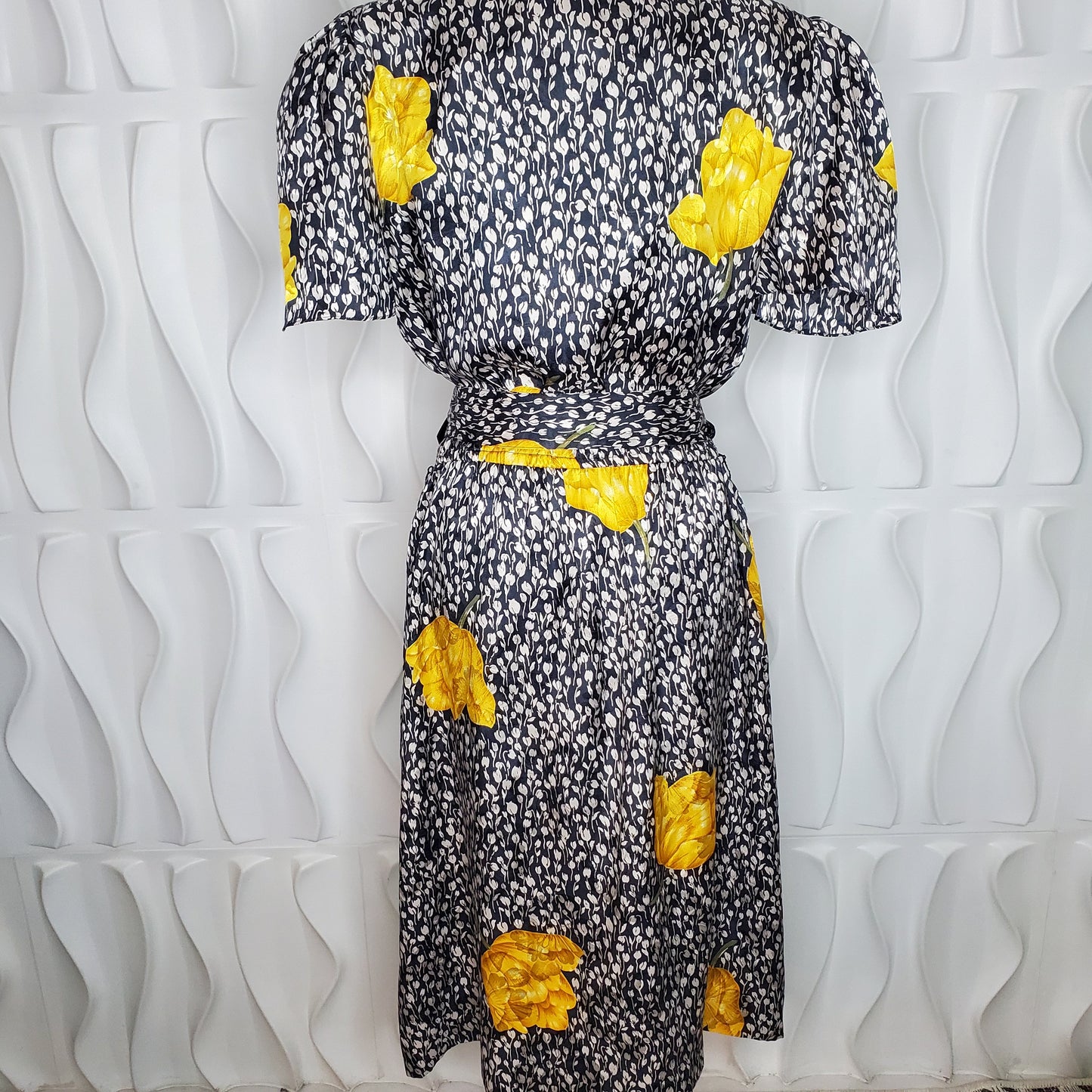 VINTAGE LESLIE FAY FLORAL DRESS