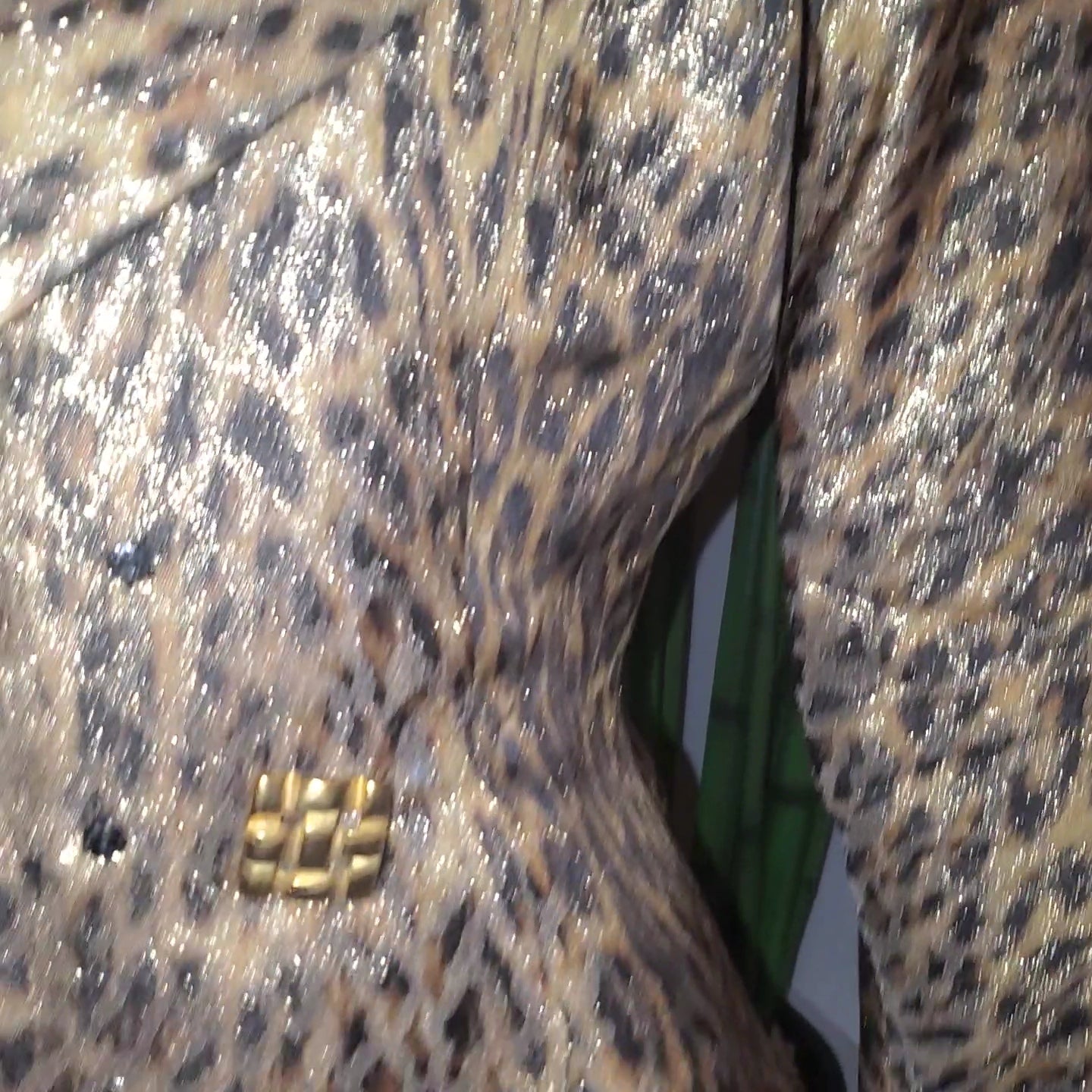 VINTAGE ANIMAL PRINT CROP BLAZER